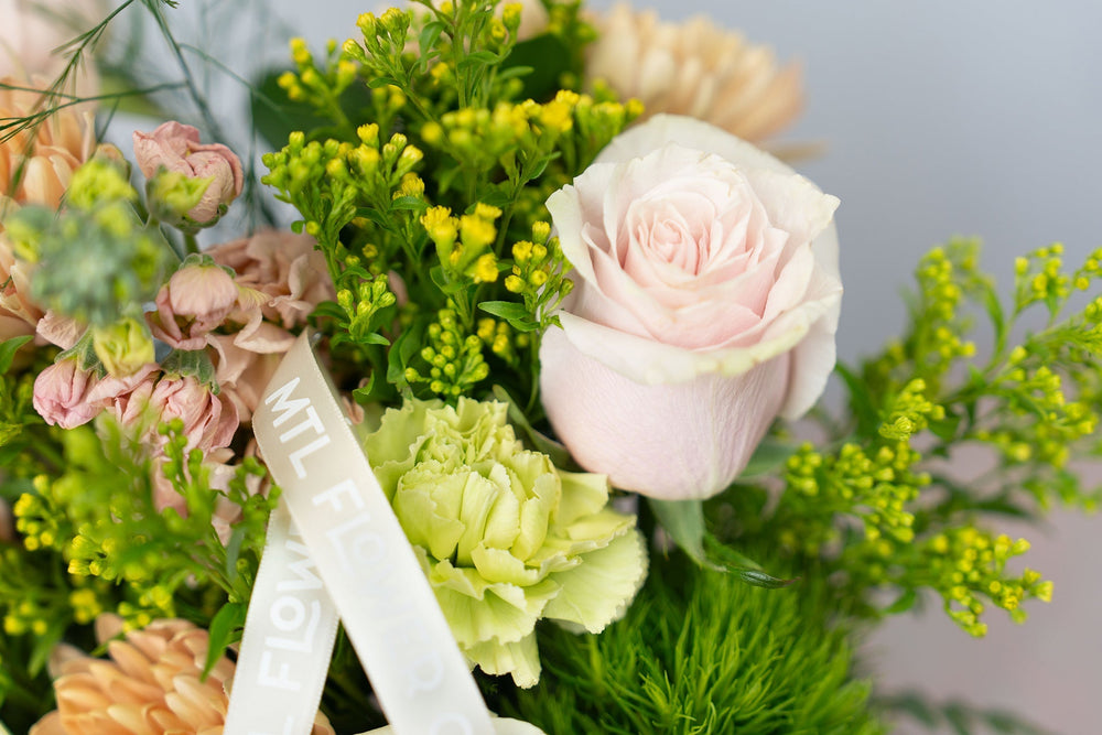 Why Flowers Are the Most Meaningful Mother’s Day Gift