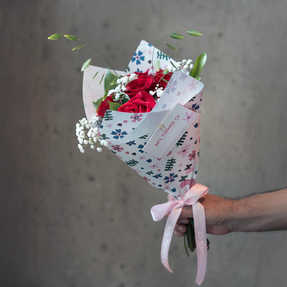 Same-Day Flower Delivery in Montréal: What to Expect