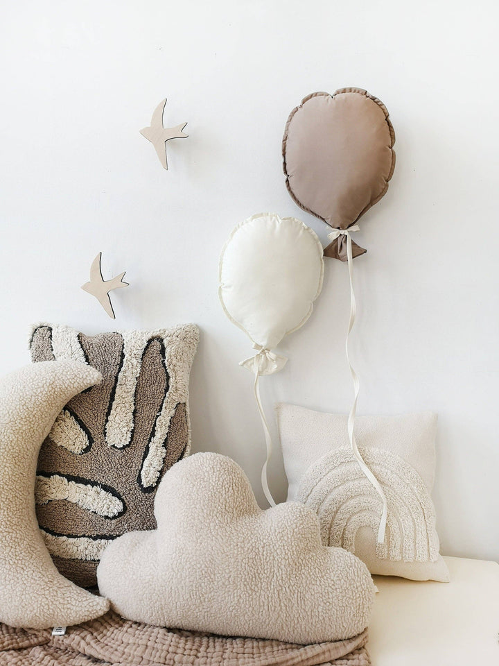 Giant cloud cushion