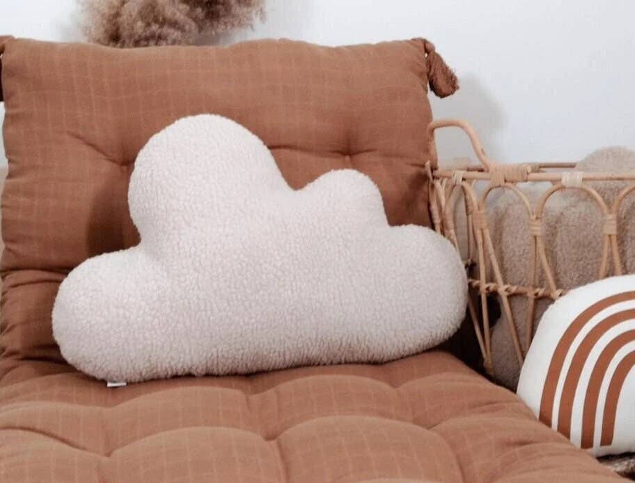 Giant cloud cushion