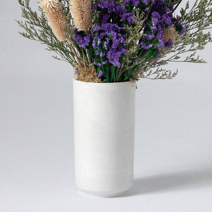 Signature Vase: Black