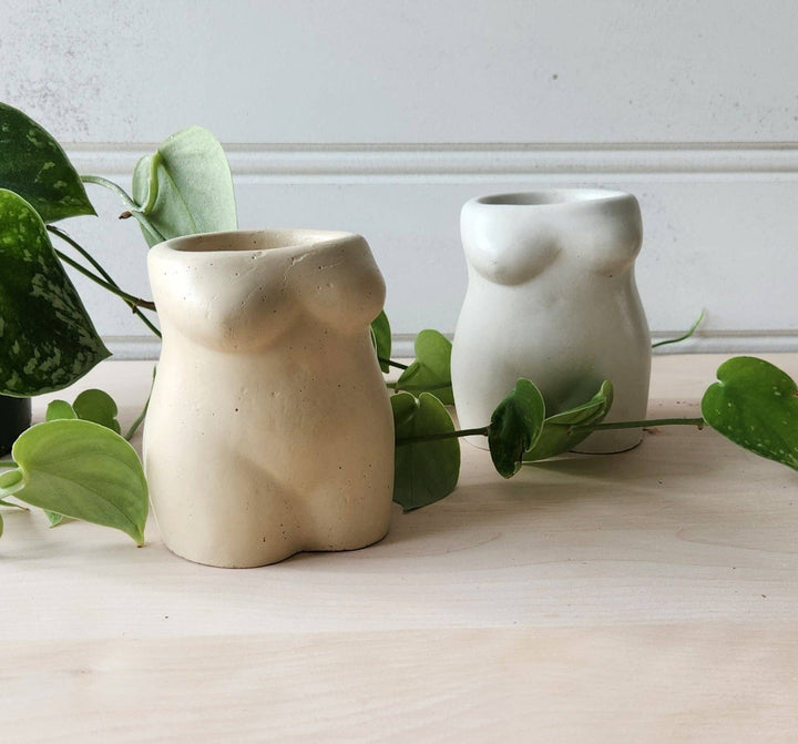 Femme Planter - Vase