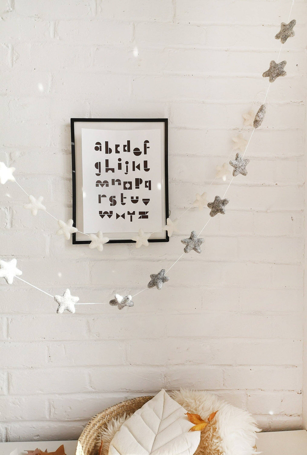 Christmas Felt star garland: White