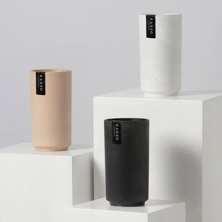Signature Vase: Black