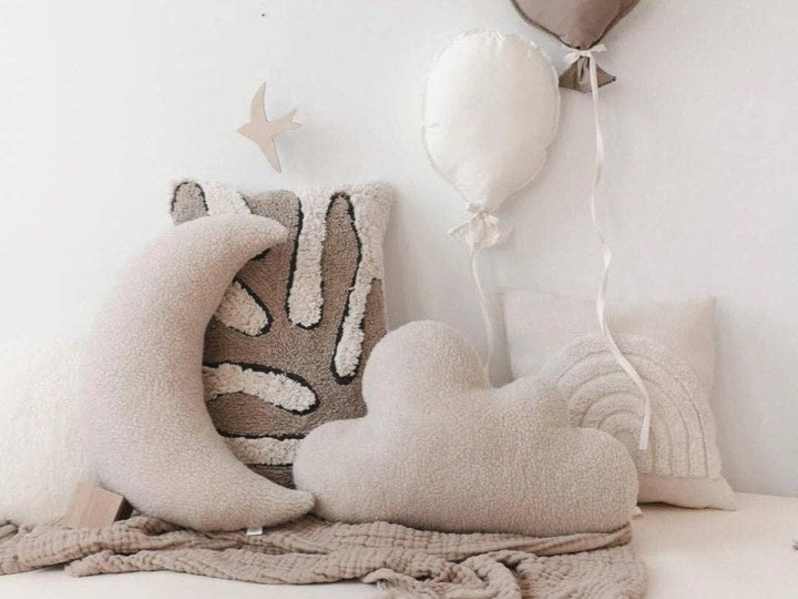 Giant cloud cushion
