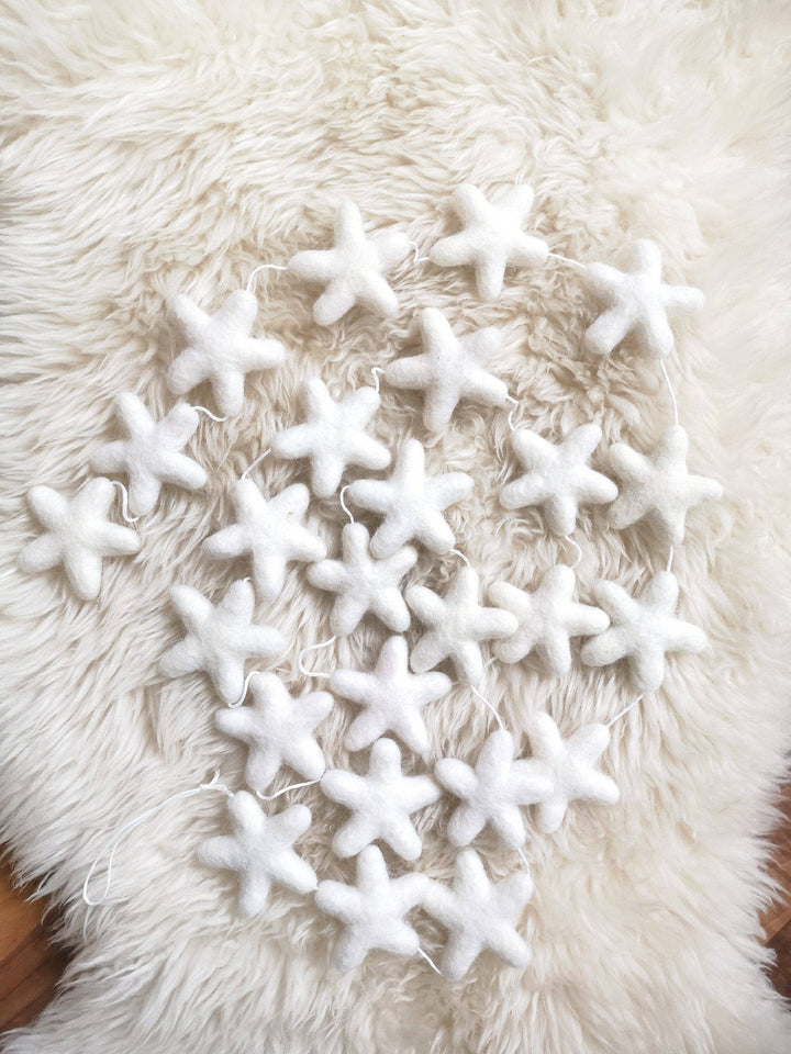 Christmas Felt star garland: White